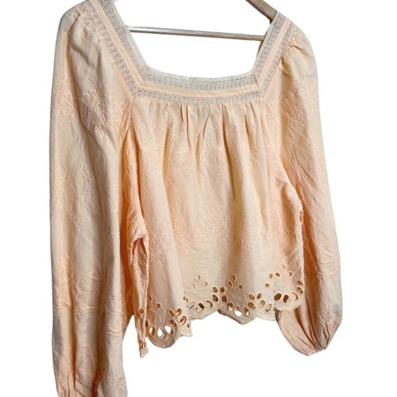 NWT Universal Thread Peach Eyelet Square Neck Long Sleeve Crop Blouse Women - Picture 9 of 16